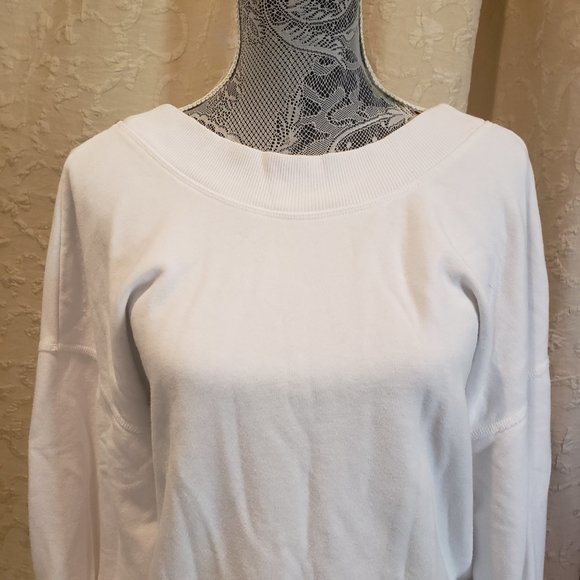 AERIE  sweatshirt  white M open back - Picture 2 of 4